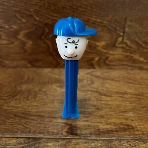 PEANUTS Charlie Brown Vintage Pez Candy Dispenser